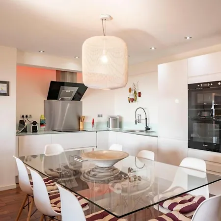 Wonderful Sea-view 5-room Apartmán *